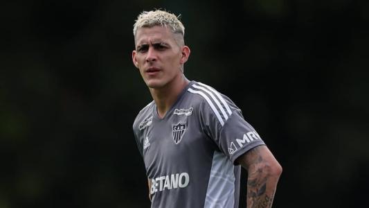 Pavón foi reserva na vitória do Atlético sobre o Palmeiras