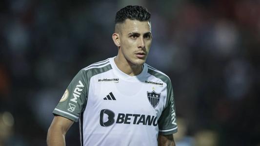 Pavón foi titular do Atlético na estreia de Felipão