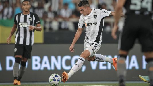 Pavón jogou bem contra o Alianza e iniciou no banco diante do Botafogo
