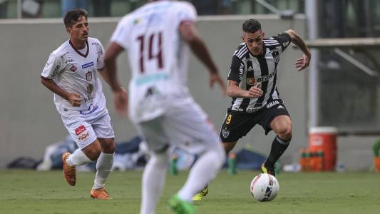 Pavón não esteve sequer no banco de reservas na partida contra o América, no Campeonato Mineiro