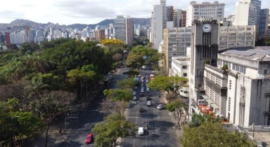 Vista aérea da Avenida Afonso Pena, no Centro de BH