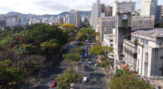 Vista aérea da Avenida Afonso Pena, no Centro de BH