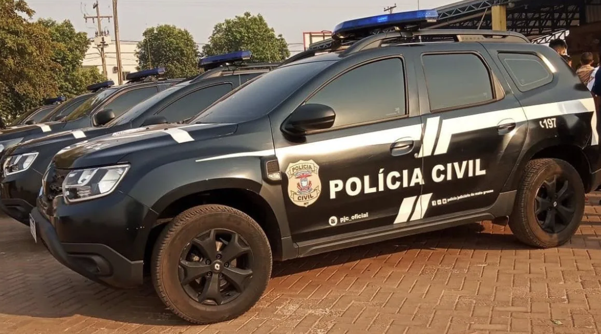 Irmãos são detidos durante velório da mãe suspeitos de sequestrar o possível assassino