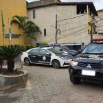 Operação policial apreende carro suspeito de ter sido usado em homicídio de filha de PM na Zona da Mata