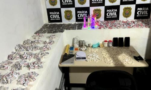 Mais de 1 mil pinos de cocaína são apreendidos em Além Paraíba (MG)