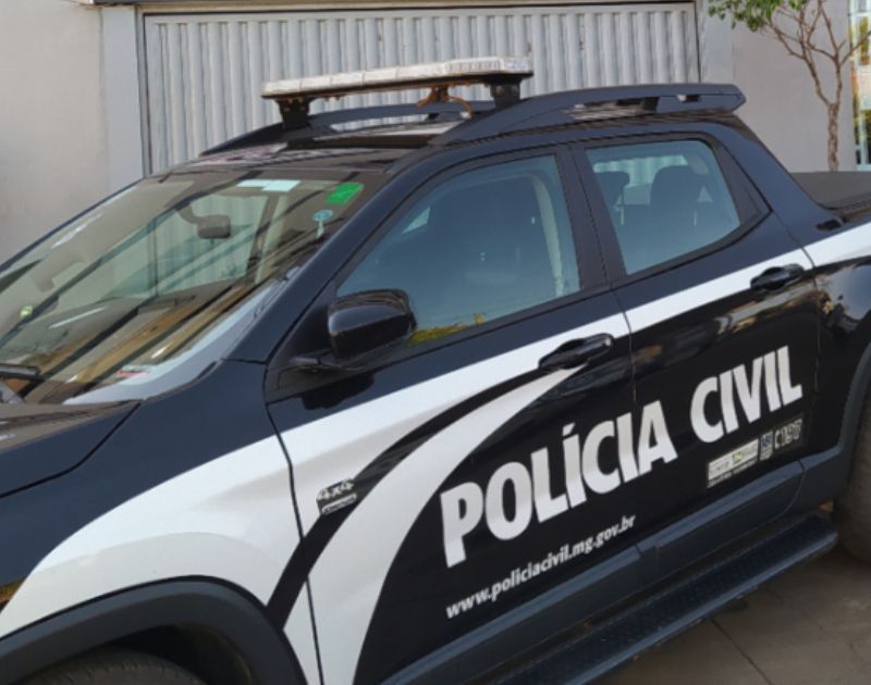 Motorista tenta atropelar prefeito de Recreio (MG), ex Flamengo e Cruzeiro