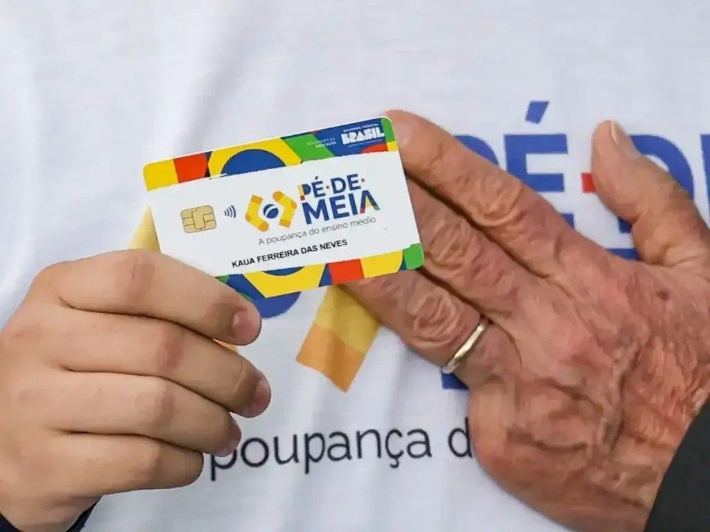 Programa Pé-de-Meia: saiba onde fazer consulta oficial dos pagamentos