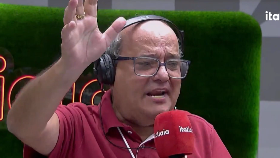 Pequetito vai à loucura com vitória do Cruzeiro sobre Atlético; assista