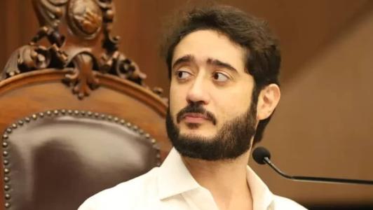 Pedido de cassação de Gabriel Azevedo é analisado por comissão processante