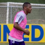 Cruzeiro encaminha renovação com zagueiro 'padrão Europa' da base