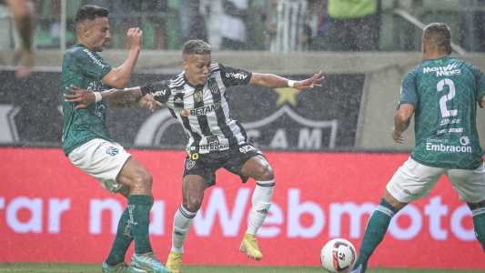 Pedrinho chegou ao Atlético no meio de 2022, mas acabou sofrendo lesão delicada