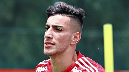 Pedrinho está afastado do São Paulo