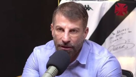 Pedrinho foi auxiliar técnico do Cruzeiro em 2015, quando a equipe foi treinada por Deivid