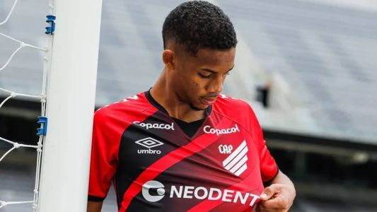 Pedrinho teria faturado R$ 80 mil para receber um cartão amarelo contra o Cuiabá