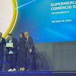 Rede de supermercados de dono do Cruzeiro aumenta faturamento bilionário; veja ranking