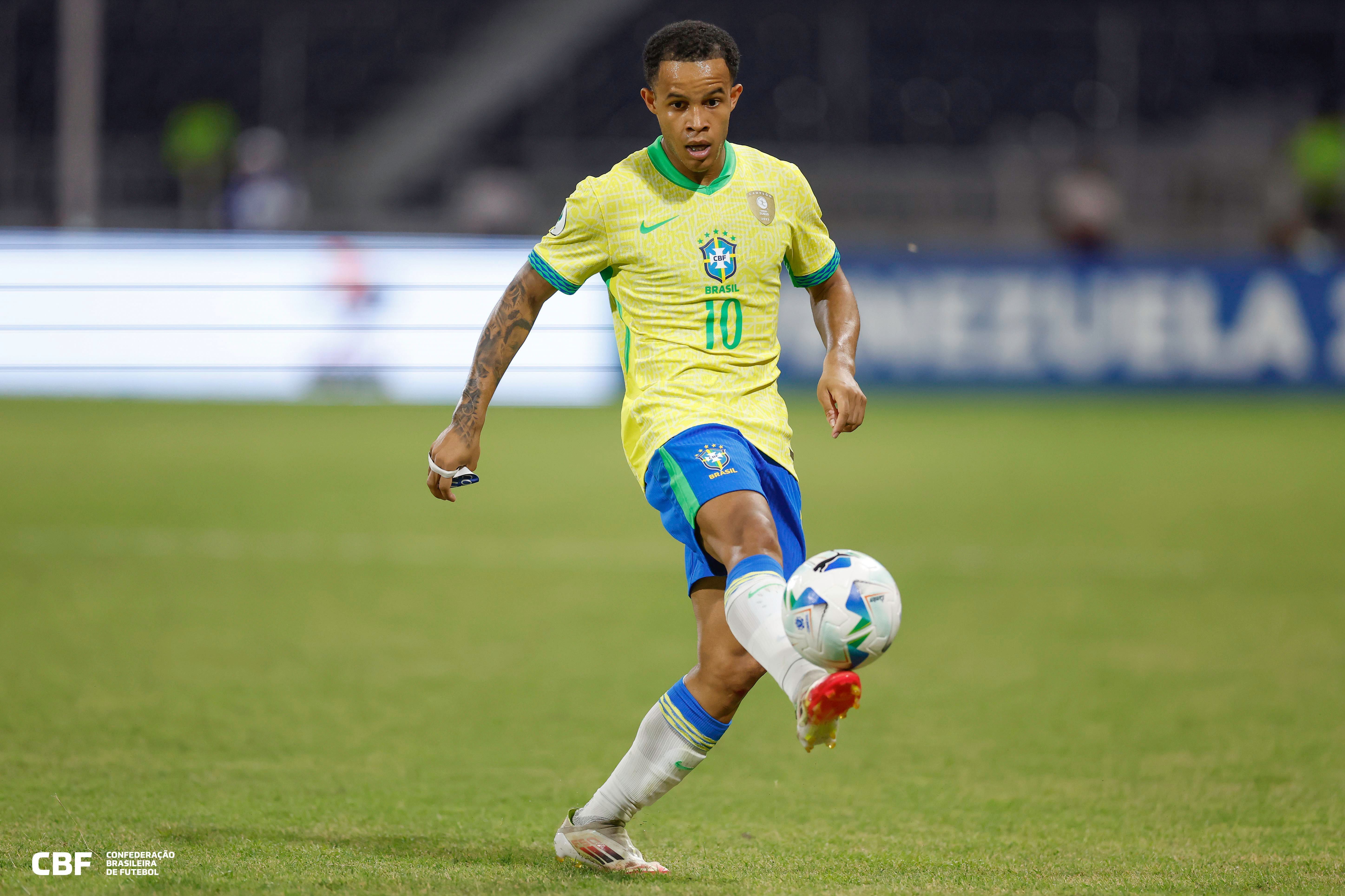 Capitão da Seleção Sub-20 iguala ex-Cruzeiro com bicampeonato do Sul-Americano