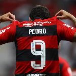 Pedro chega a 100 gols com a camisa do Flamengo