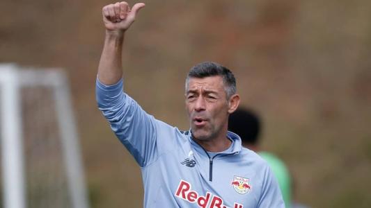 Pedro Caixinha terá 'reforços' para duelo com o Cruzeiro, em Belo Horizonte