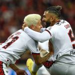 Flamengo tem dupla acostumada a decidir contra o Athletico após 45 dias