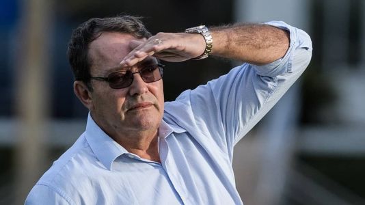 Pedro Lourenço esteve na Toca da Raposa nesta quinta-feira (2)