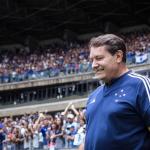 Ídolo do Cruzeiro se aproximou de Pedrinho por causa de chinelos; entenda