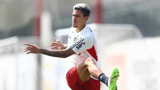 Pedro pode voltar ao time titular do Flamengo diante do Botafogo