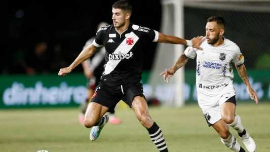 Pedro Raul perdeu pênalti decisivo na eliminação do Vasco na Copa do Brasil