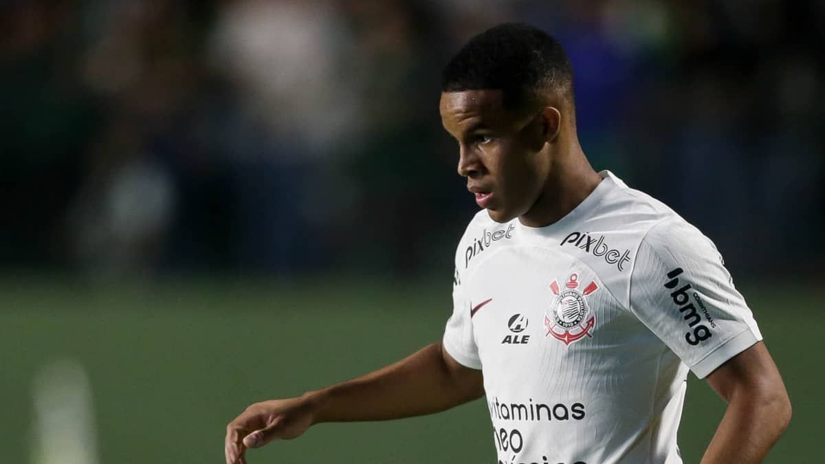 Atacante desfalca o Corinthians em sequência decisiva