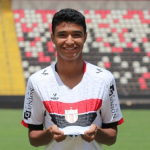 Pedro Severino, do Bragantino, passa por traqueostomia e segue em estado grave