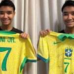 Em recuperação de acidente grave, jovem do RB Bragantino ganha camisa de Vini Jr.