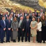 Lula desafia o agro levando líder do MST em sua comitiva