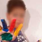 Mãe denuncia professora que teria dificultado respiração de menino autista na Grande BH