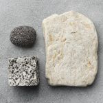 Quais são as propriedades curativas da pedra hume?