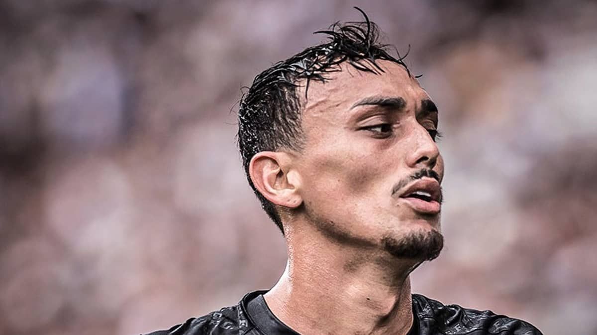 Santos assina pré-contrato com Diego Pituca