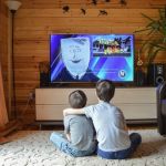 Esses são os três motivos para você assistir ao mesmo filme várias vezes com seu filho, segundo a psicologia