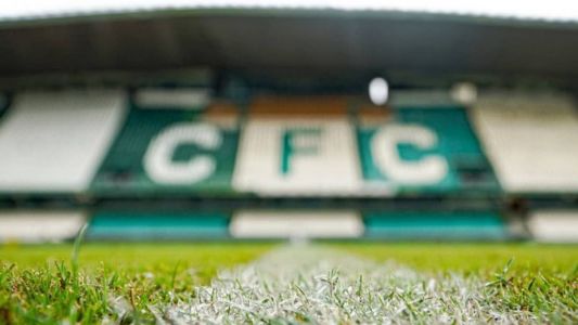 Pelas redes sociais, o Coritiba confirmou a venda da SAF