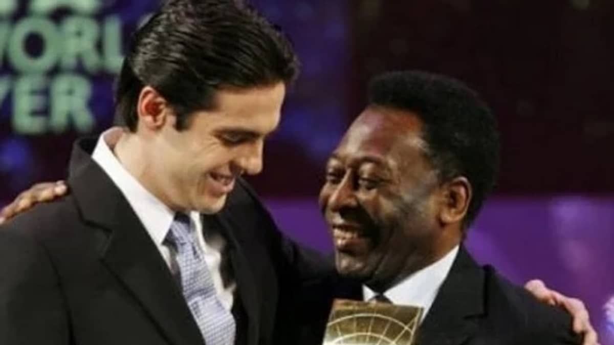 Kaká lamenta morte de Pelé e se pronuncia sobre polêmica com Ronaldo: confira