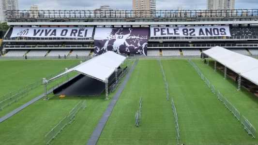 Pelé será velado na Vila Belmiro, casa do Santos