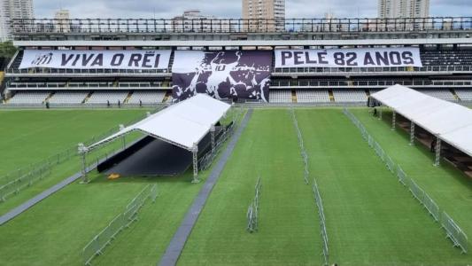 Pelé será velado na Vila Belmiro, casa do Santos