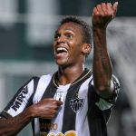 Ídolo do Atlético, Jô anuncia aposentadoria do futebol aos 35 anos