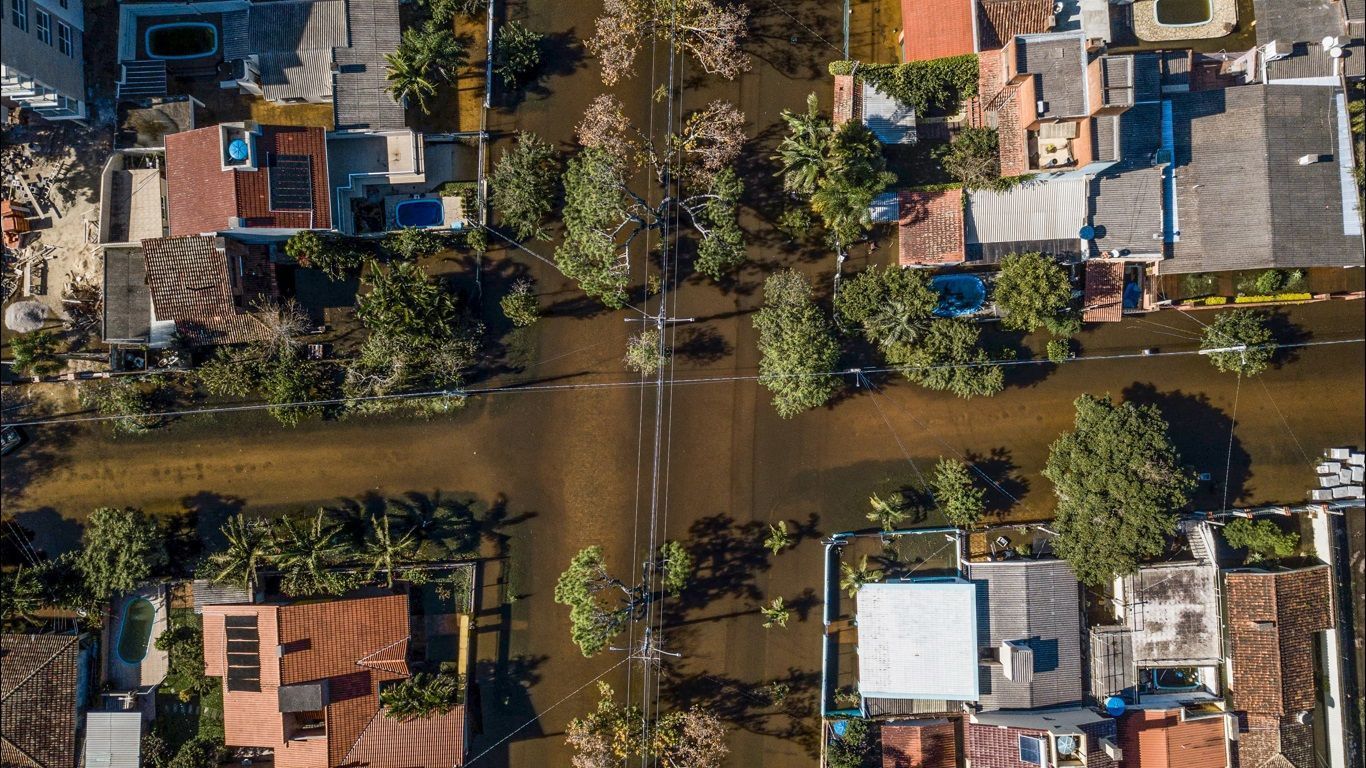 Ciclone extratropical faz governo do RS suspender aulas
