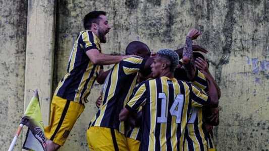 Peñarol é campeão da Supercopa dos Inconfidentes pela primeira vez