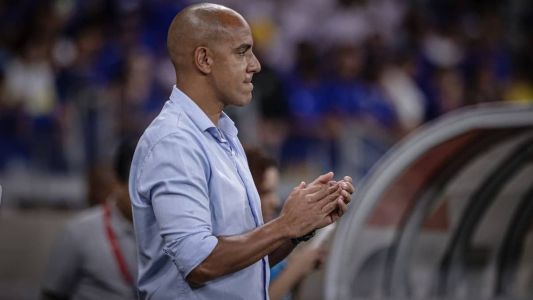 Pepa comanda o Cruzeiro contra o Grêmio, na Arena, em Porto Alegre, nesta quarta (17)