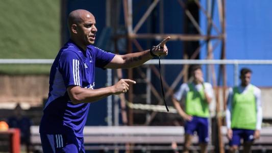 Pepa comanda o Cruzeiro pela primeira vez e prepara o time para a Copa do Brasil e o Brasileiro