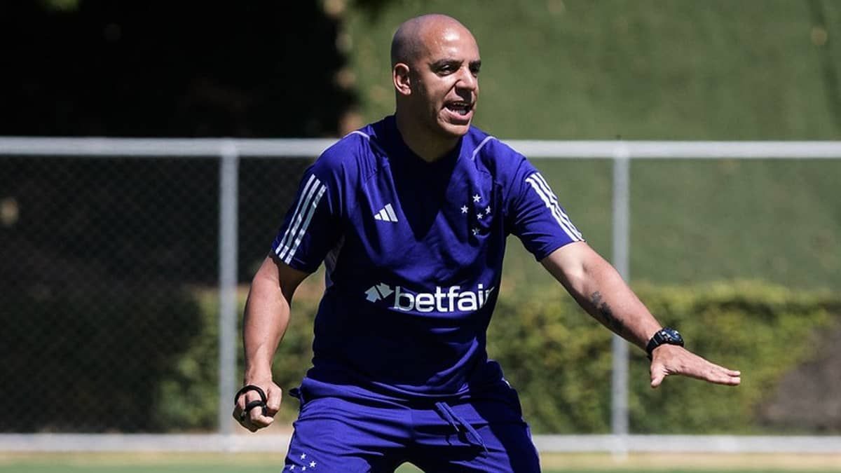 Cruzeiro relaciona reforços e terá retornos contra o Bragantino
