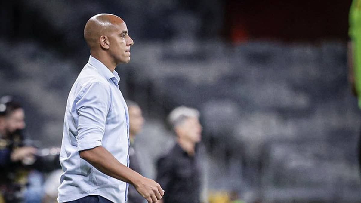 Bruno Rodrigues será titular pelo Cruzeiro no clássico contra o Atlético; veja equipe