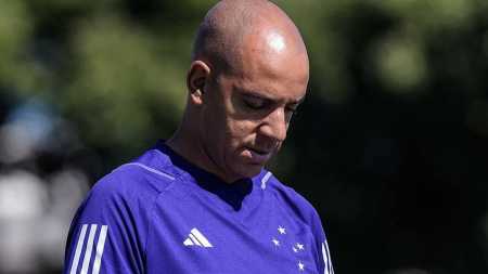 Pepa prepara time para o duelo com o Bahia; treinador está incomodado com jejum de vitórias