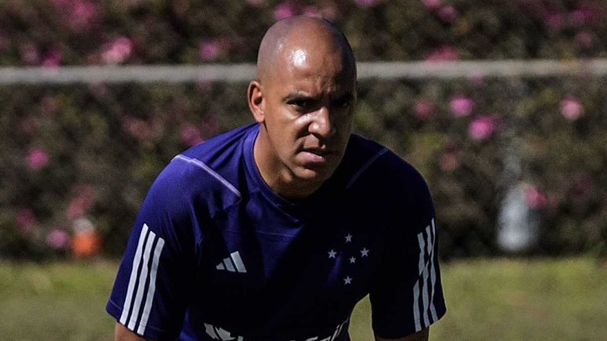 Pepa tem no Cruzeiro 3º melhor início da carreira em ligas nacionais 
