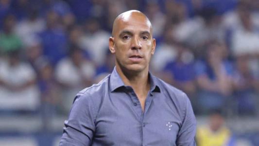 Pepa, técnico do Cruzeiro, no Mineirão