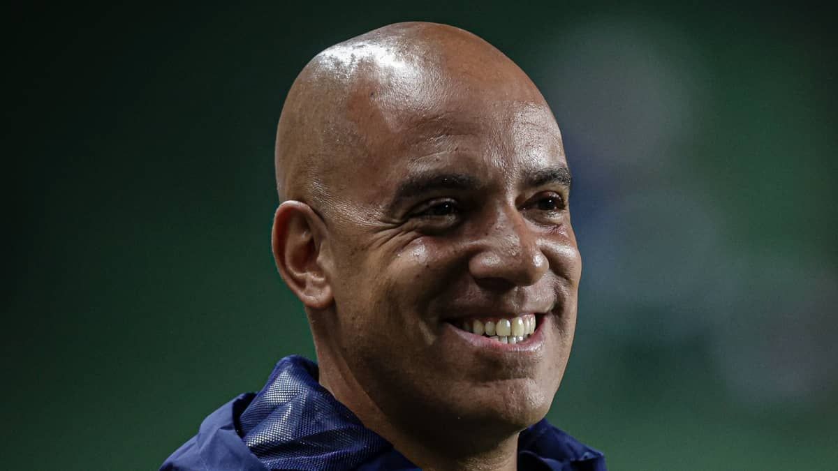 Cruzeiro terá retornos de zagueiro e volante para jogo contra o Internacional